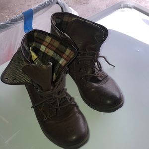 Dress up boots